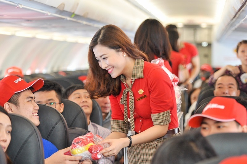 Ảnh hưởng của tin chủ tịch Vietjet bị cấm xuất cảnh lên hoạt động kinh doanh của Vietjet là không đáng kể.