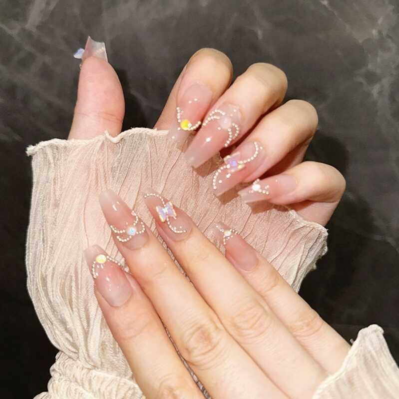 tiệm nail Quy Nhơn