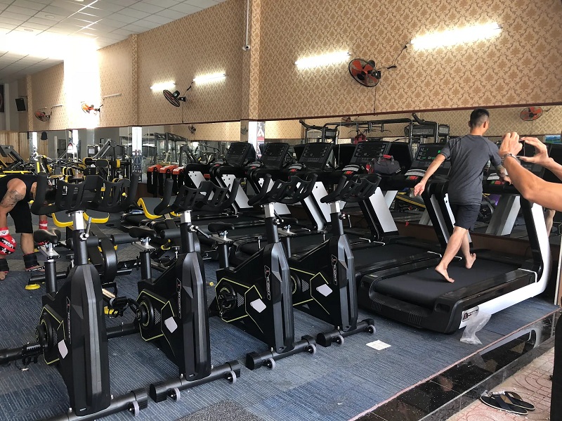 Phòng tập gym giá sinh viên tại TPHCM - Nam Quân.